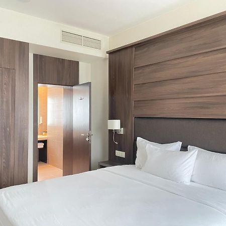 Airport Apartment & Office Sofia Esterno foto