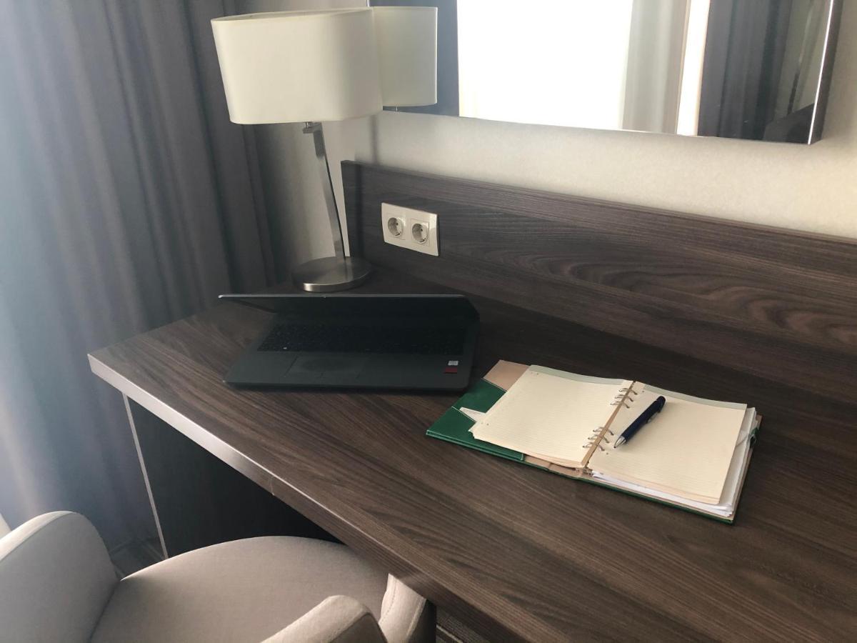 Airport Apartment & Office Sofia Esterno foto